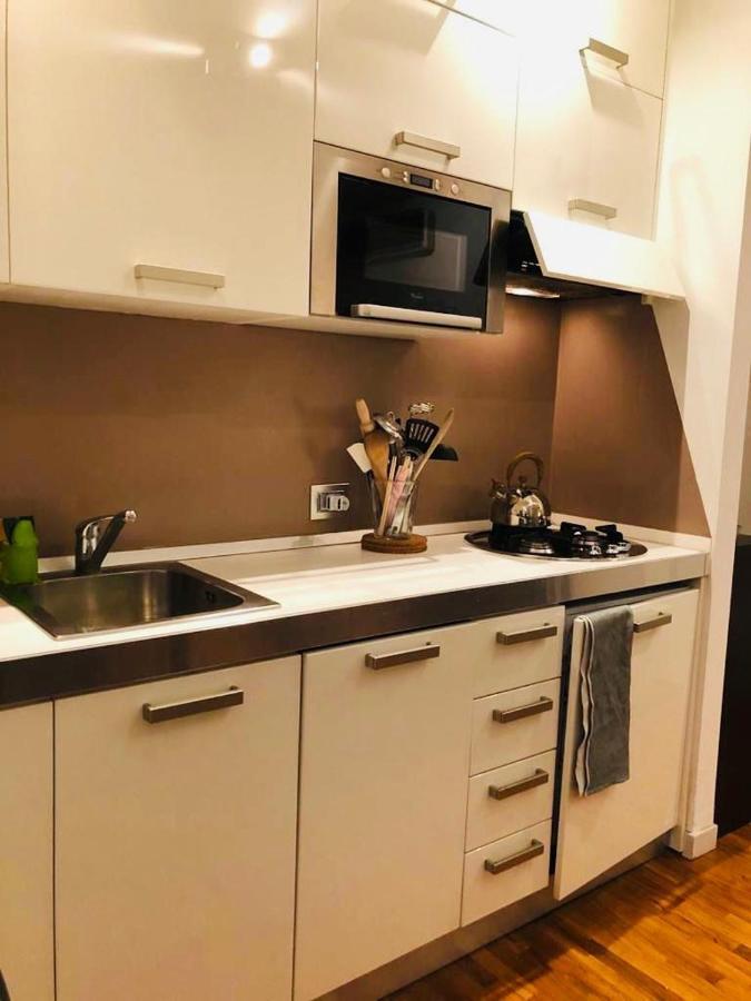 Portavenezia49 - Appartamento Milano Porta Venezia Con Jacuzzi Mailand Exterior foto